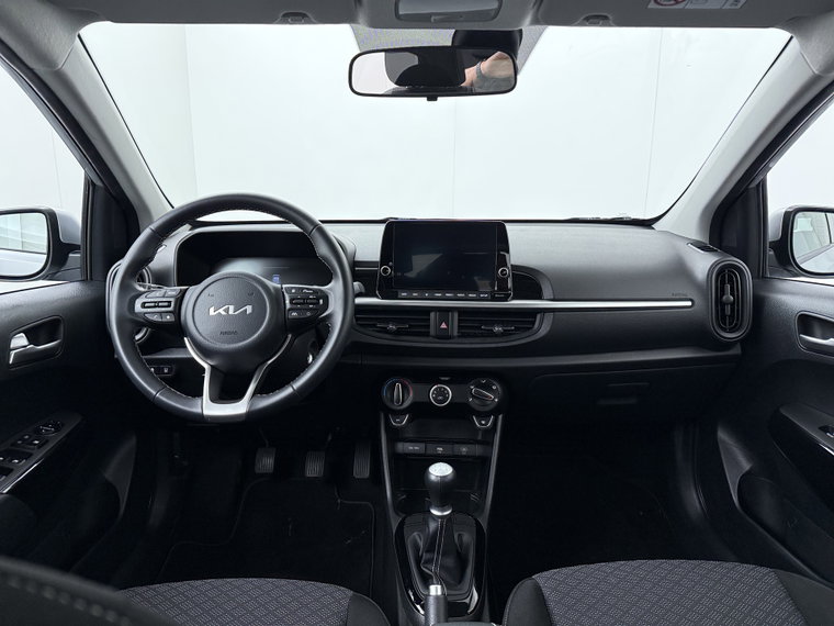 Vehicle Image 37