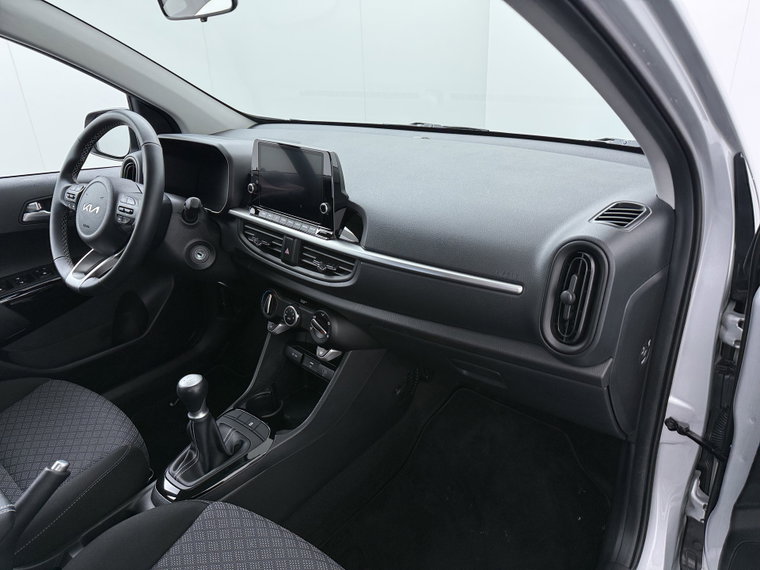 Vehicle Image 40