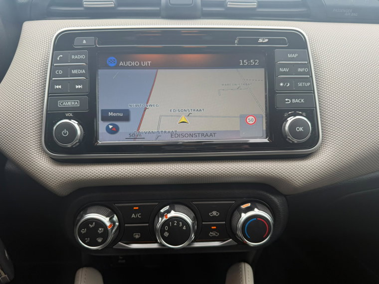 Vehicle Image 27
