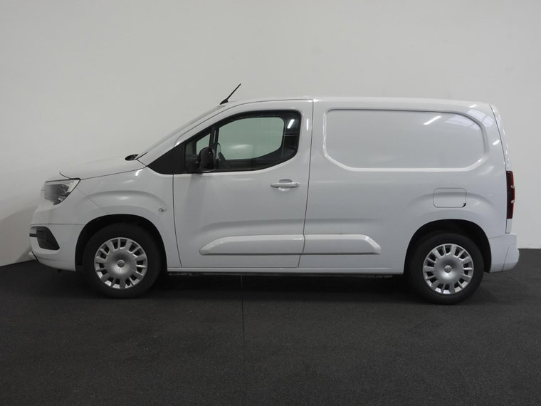 Vehicle Image 28