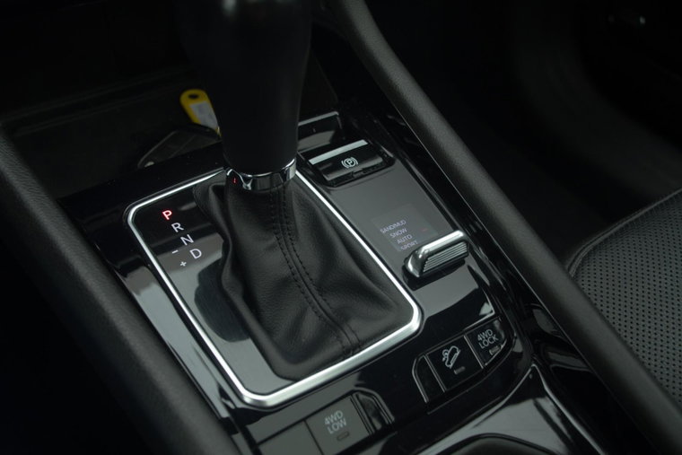 Vehicle Image 22