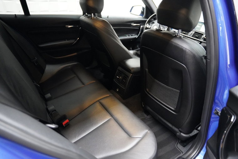 Vehicle Image 33