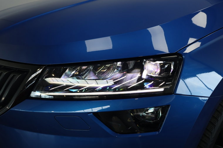 Vehicle Image 12