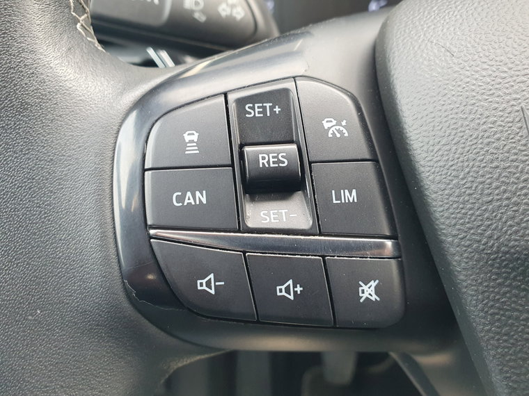 Vehicle Image 37