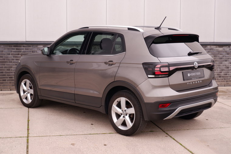 Vehicle Image 19