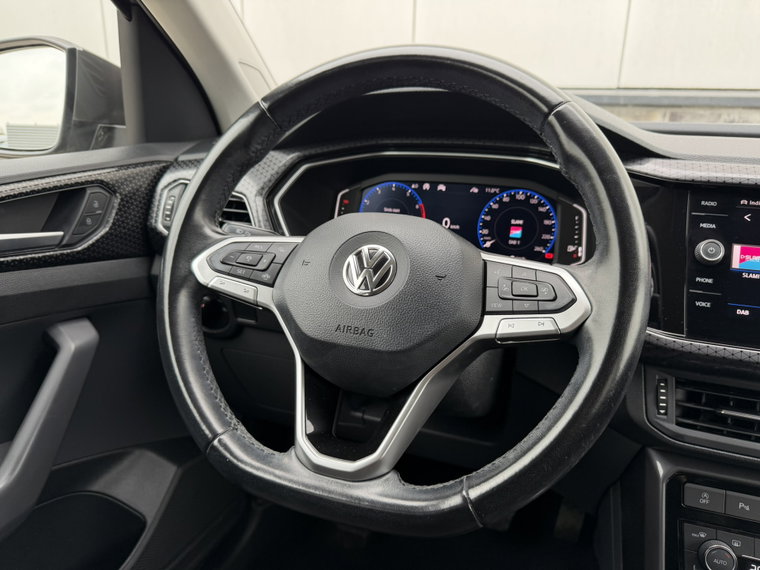 Vehicle Image 38