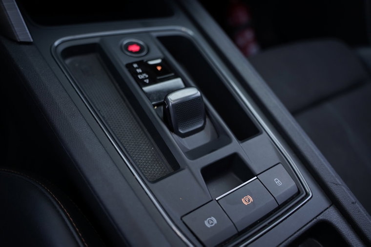 Vehicle Image 23