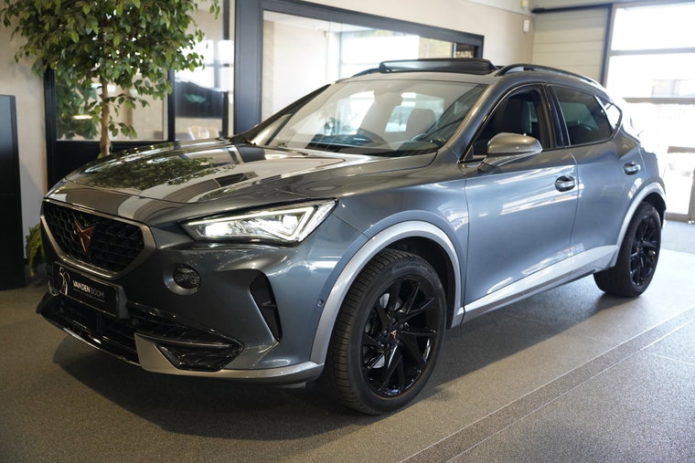 Vehicle Image 9