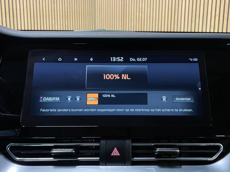 Vehicle Image 37