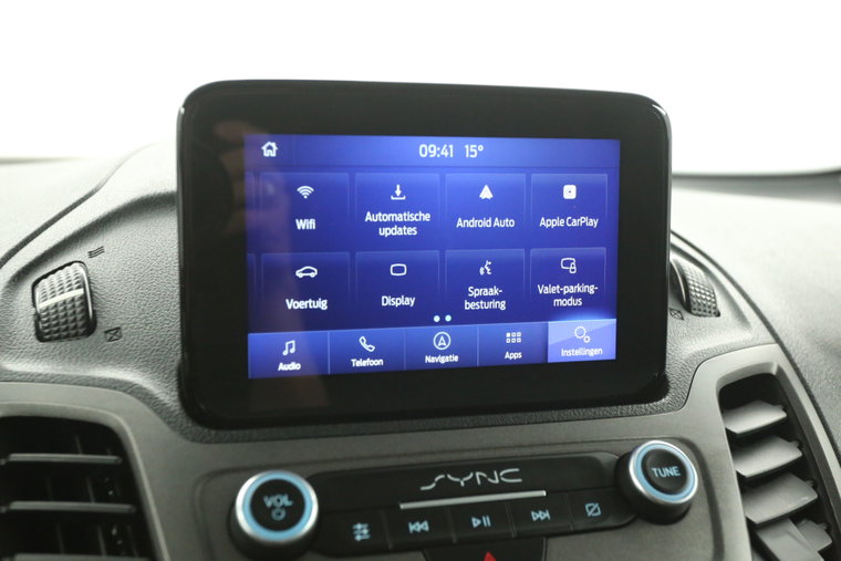 Vehicle Image 15