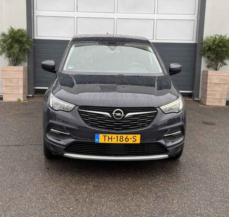 Vehicle Image 7