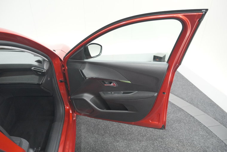 Vehicle Image 56
