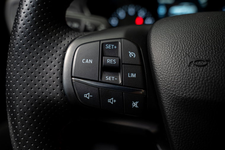Vehicle Image 19