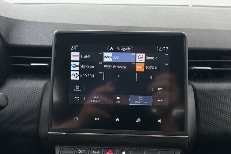 Vehicle Image 23