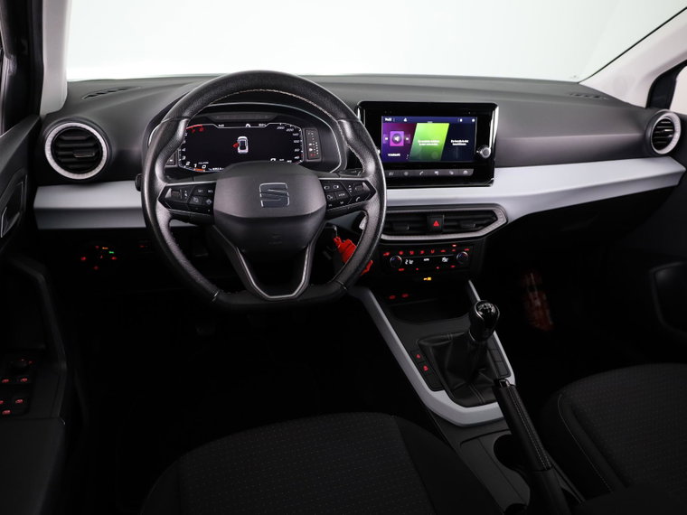 Vehicle Image 13