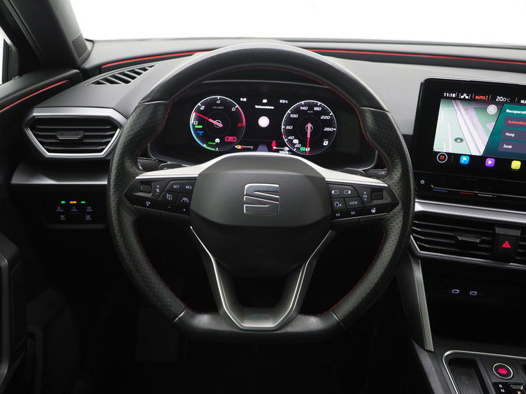 Vehicle Image 38