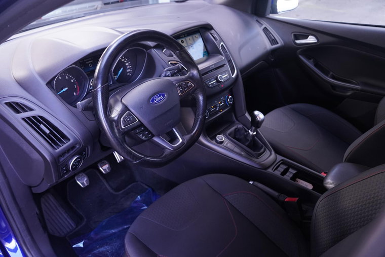 Vehicle Image 37