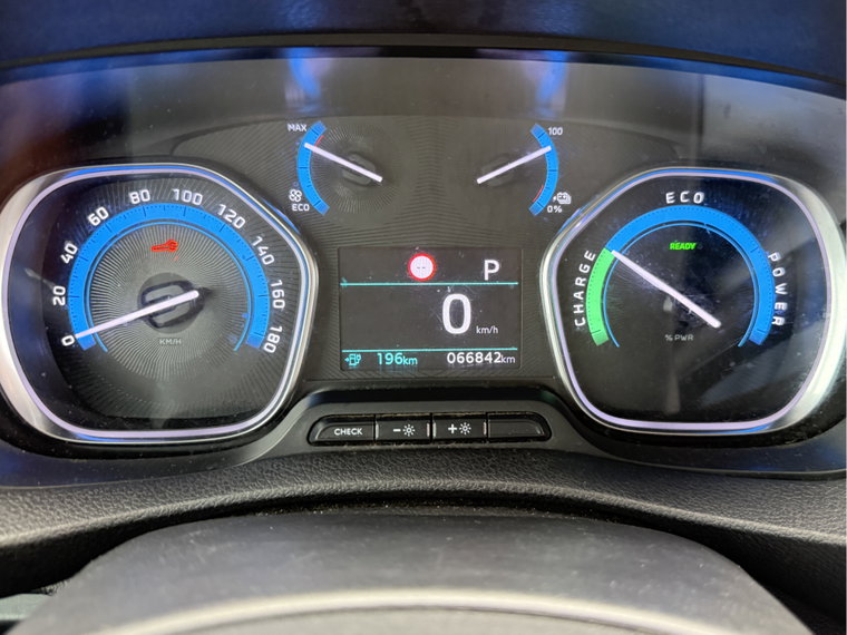Vehicle Image 31