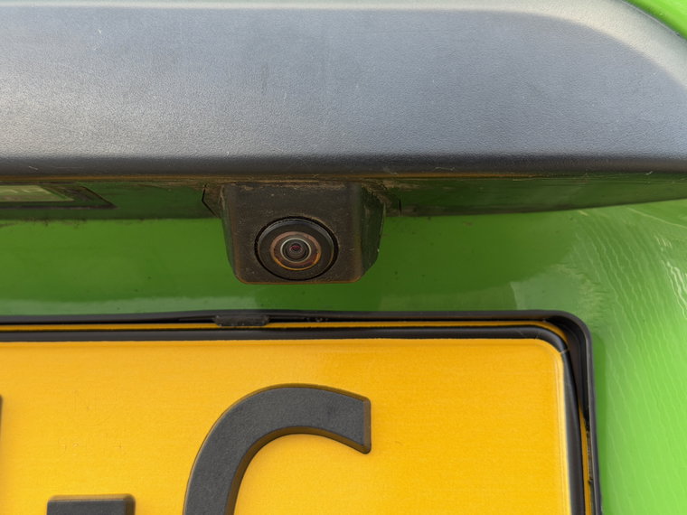 Vehicle Image 23