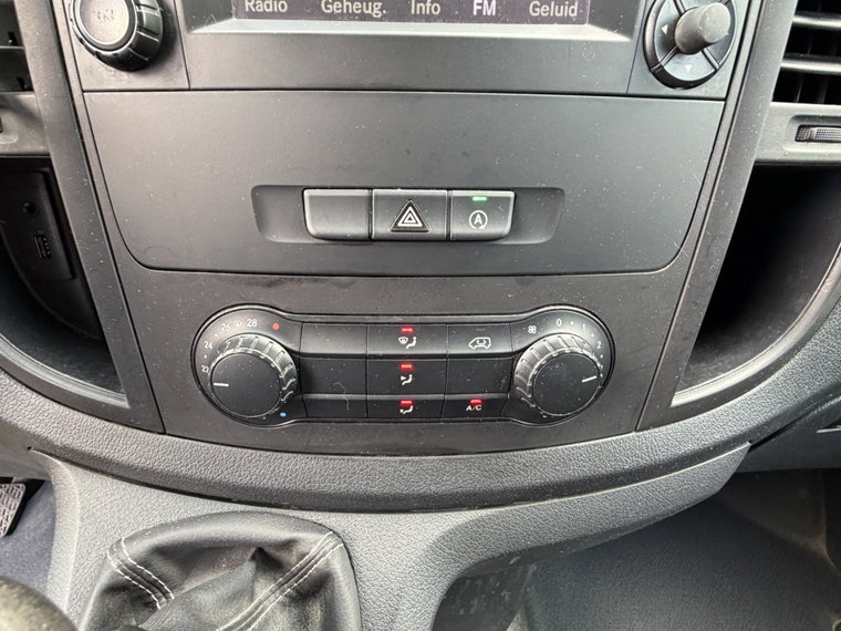 Vehicle Image 34