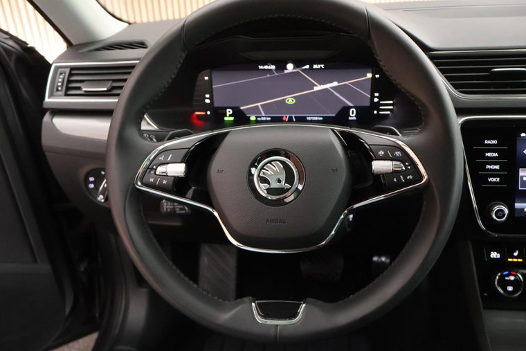 Vehicle Image 18
