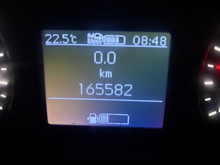 Vehicle Image 25
