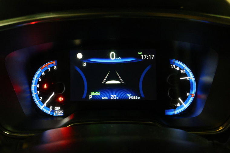 Vehicle Image 16