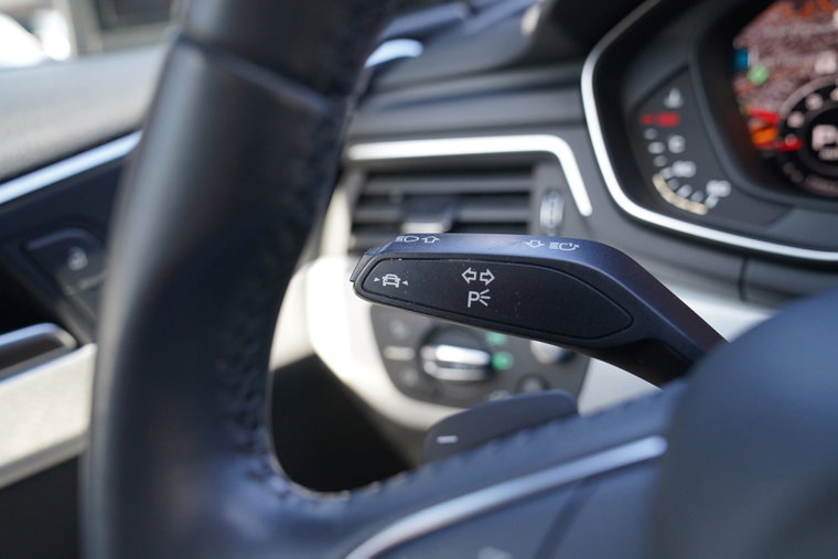 Vehicle Image 31