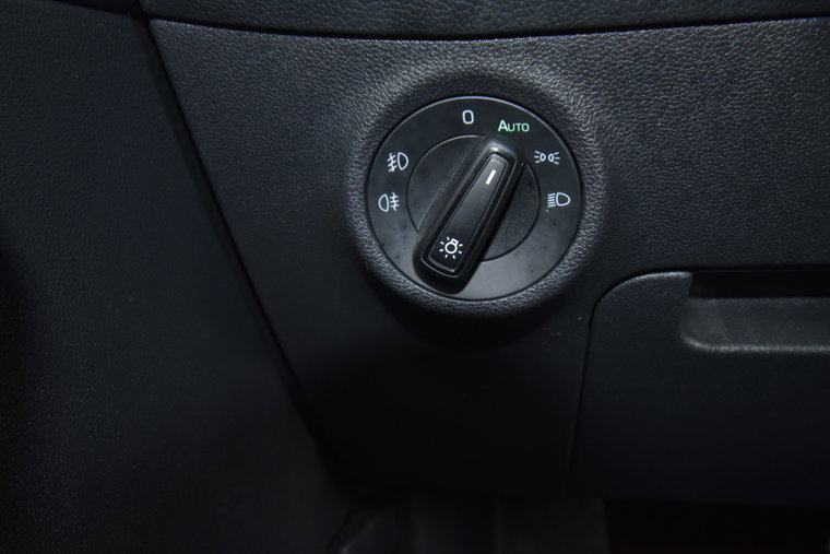 Vehicle Image 56