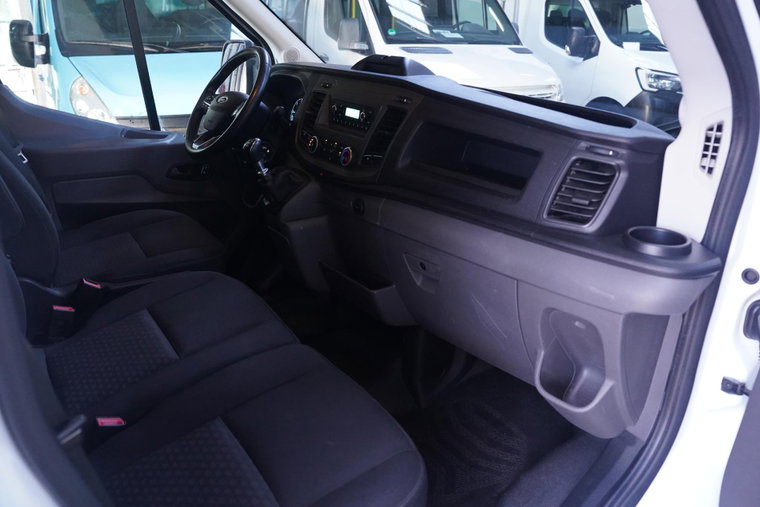 Vehicle Image 22