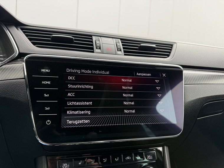 Vehicle Image 37