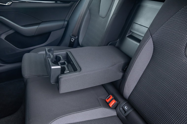 Vehicle Image 37