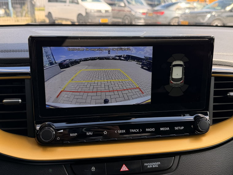 Vehicle Image 36