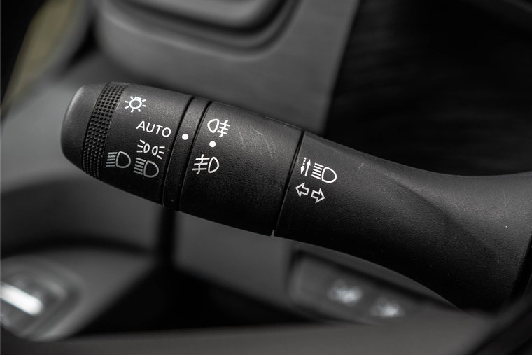Vehicle Image 23