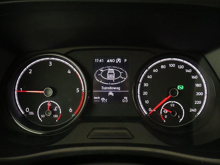 Vehicle Image 27