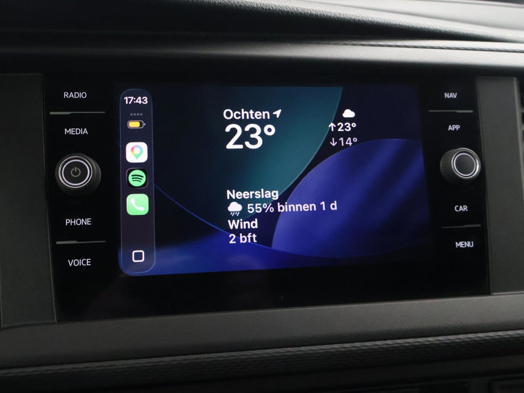 Vehicle Image 38