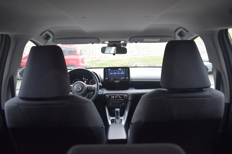 Vehicle Image 16