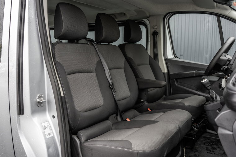 Vehicle Image 14