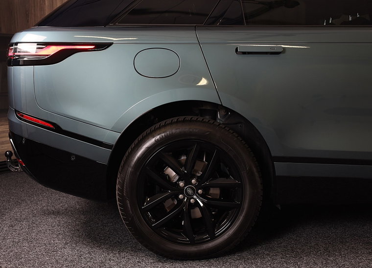 Vehicle Image 60