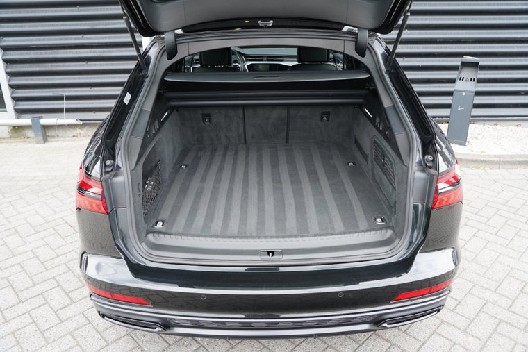 Vehicle Image 30