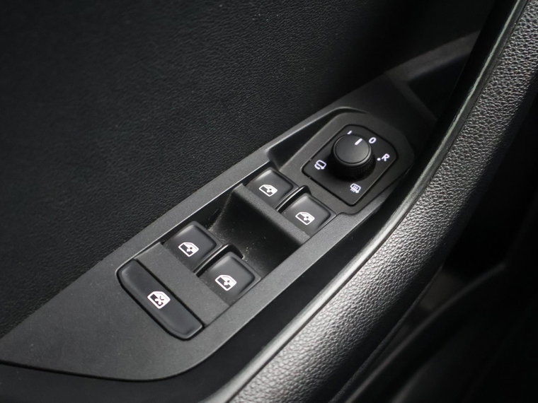 Vehicle Image 47