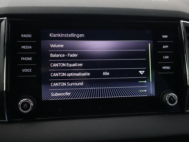 Vehicle Image 52