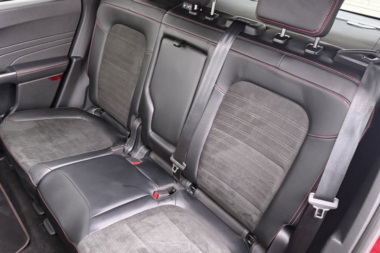Vehicle Image 13