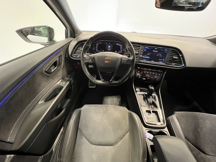 Vehicle Image 43