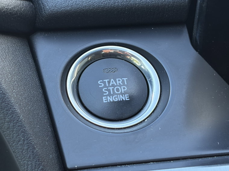 Vehicle Image 27