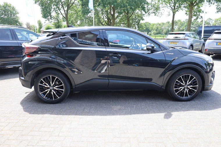 Vehicle Image 38