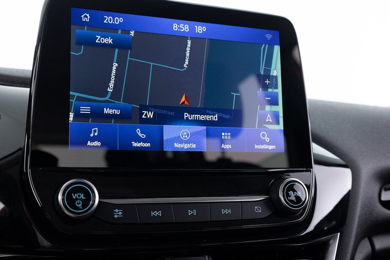 Vehicle Image 11