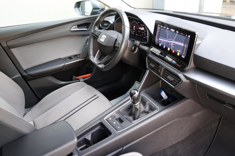 Vehicle Image 18