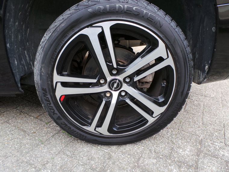 Vehicle Image 22