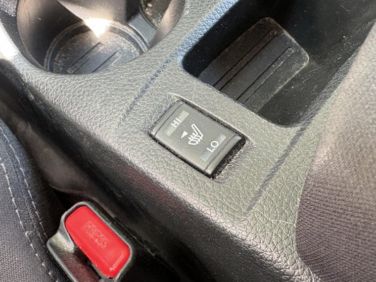 Vehicle Image 24